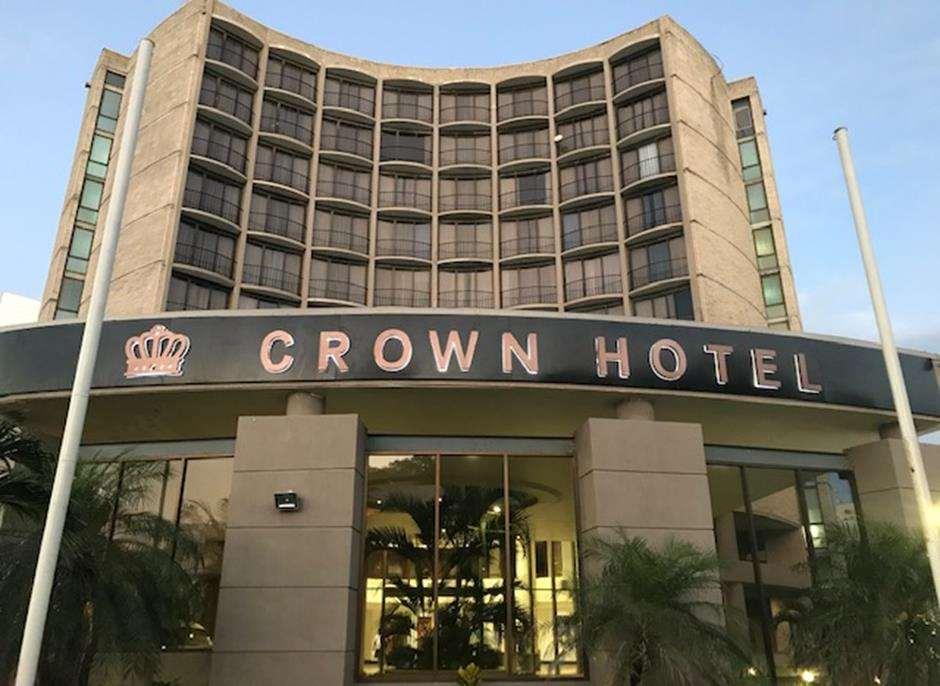 Crown Hotel Порт-Морсби Экстерьер фото